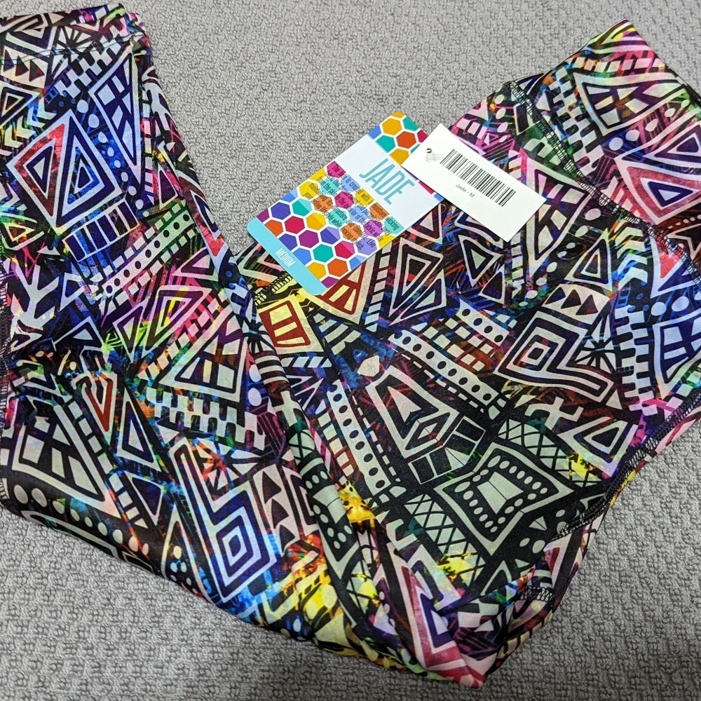 LuLaRoe Jade Workout Capris